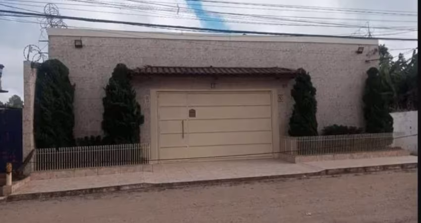 250m2 - 3 Dormitórios 1 Suíte 15 Vagas - Parelheiros