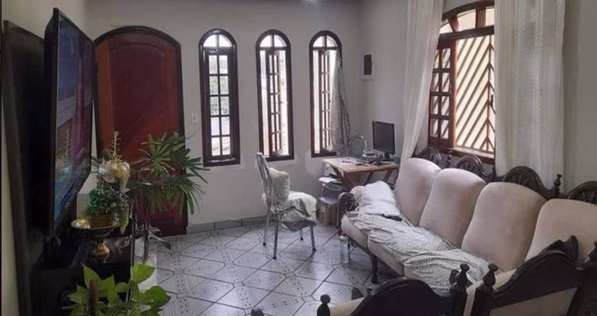SOBRADO 3 DORMITORIOS 5 VAGAS 160M² - VILA FRANCOS