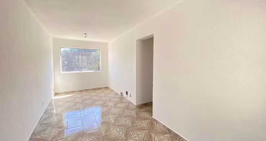 Apto no Jardim Ângela/ Av. do Oratório - Zona Leste