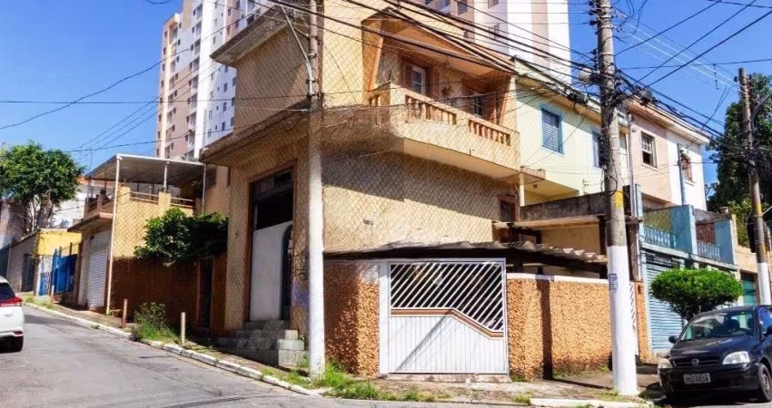 Sobrado a venda no Alto da Mooca com 157m² 4 dormitórios 3 banheiros  2 vagas