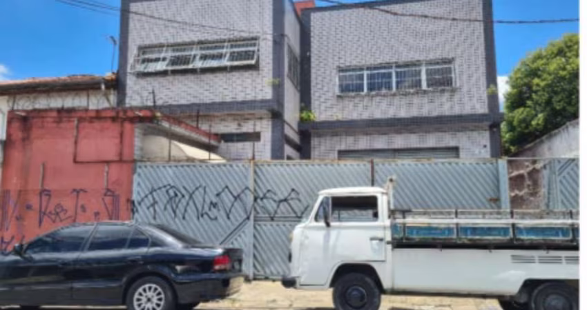 Predio Comercial com 3 pavimentos 712m² de área 488 construída - 4 Vagas - Jabaquara