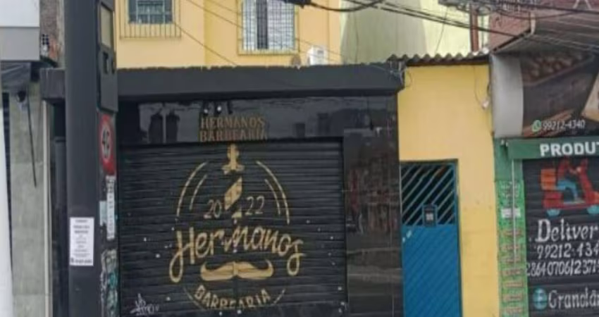 Sobrado à venda no Parque Paineiras com 195m²  4 dormitórios 2 banheiros