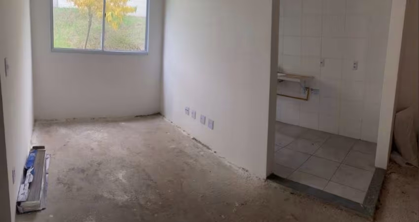 Apartamento no Condomínio San Vincenzo na Vila Suzana com 43m² 2 dormitórios 1 banheiro 1 vaga
