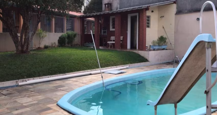 Casa a Venda com 2040m² na Zona Norte