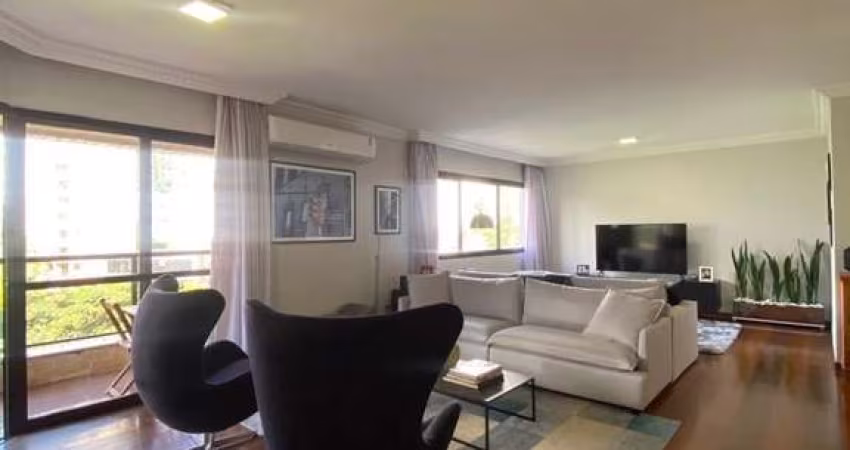 Apartamento à venda  na Vila Andrade com 240m², 4 quartos e 4 vagas