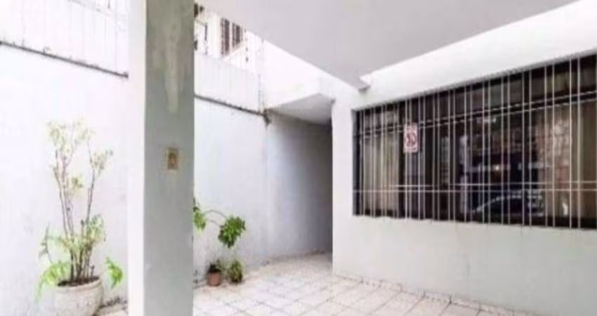 CASA A VENDA 3 QUARTOS 180m² - R$ 1.069.000,00 - VILA CLEMENTINO/SP