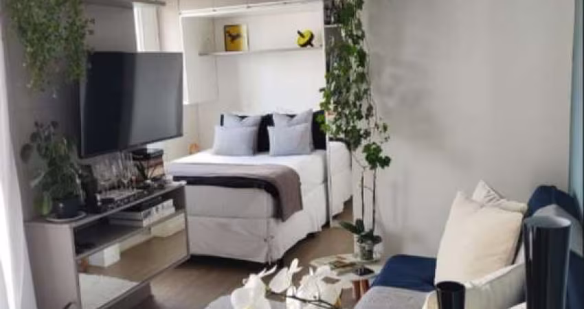 Kitnet no Condomínio Edifício Mobi Liberdade na Sé com 28m² 1 dormitório 1 banheiro