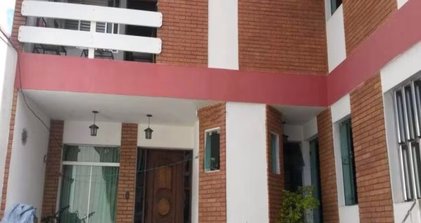 Sobrado com 5 dormitórios à venda, 299 m² por R$ 2.200.000,00 - São Judas - São Paulo/SP