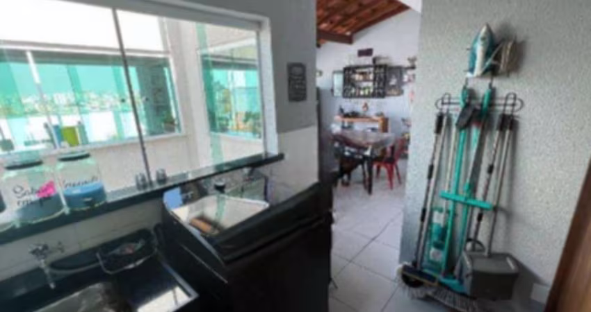 Cobertura com 3 dormitórios  sendo 1 suíte , com138 m² - Vila Alto de Santo André - Santo André/SP