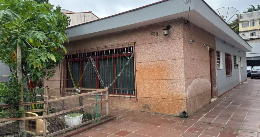 Casa à venda com 4 quartos em Parque Maria Domitila Parque São Domingos