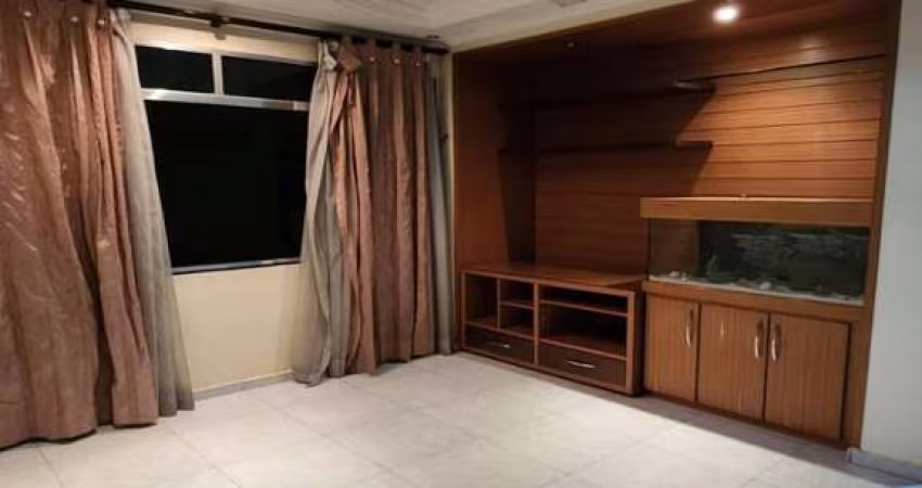 Apartamento à venda na Lapa de Baixo, São Paulo
