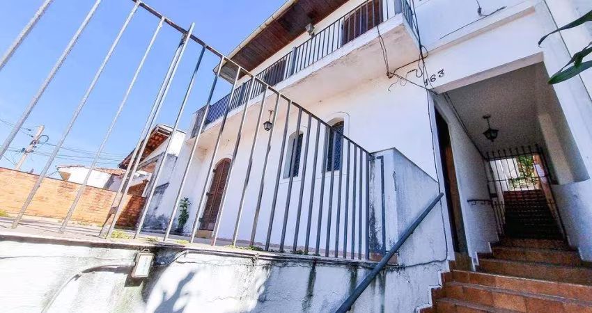Sobrado com 5 Quartos e 3 banheiros à Venda, 260 m².