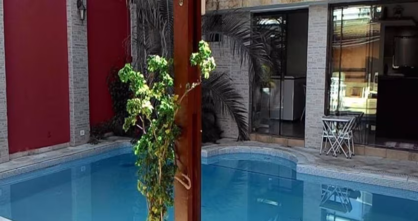 Casa a venda em Taboão da Serra