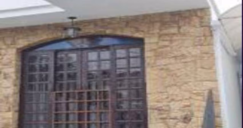 Sobrado à venda na Vila Formosa com 236m² 4 dormitórios 4 banheiros 6 vagas