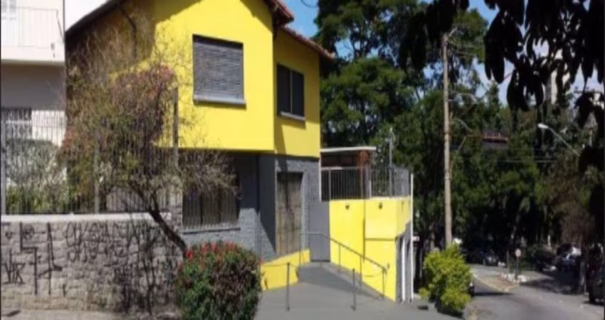 Sobrado Comercial em Pinheiros! 240m² 6 banheiros 6 Vagas!