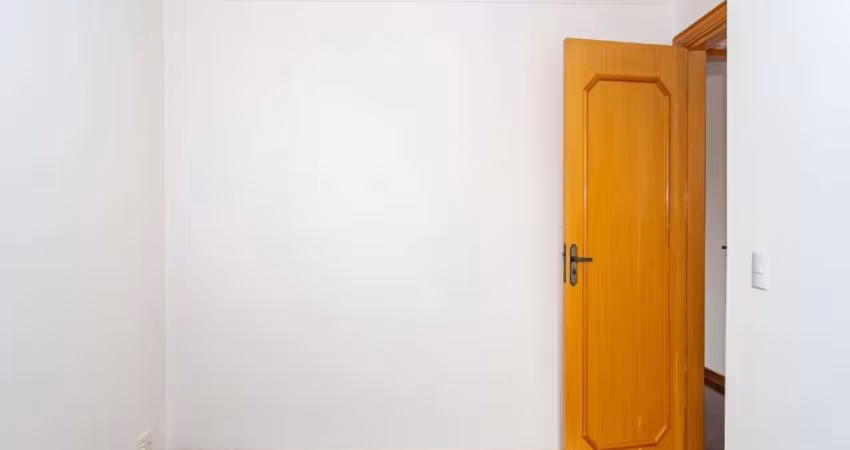 Apartamento a venda com 02 dormitórios