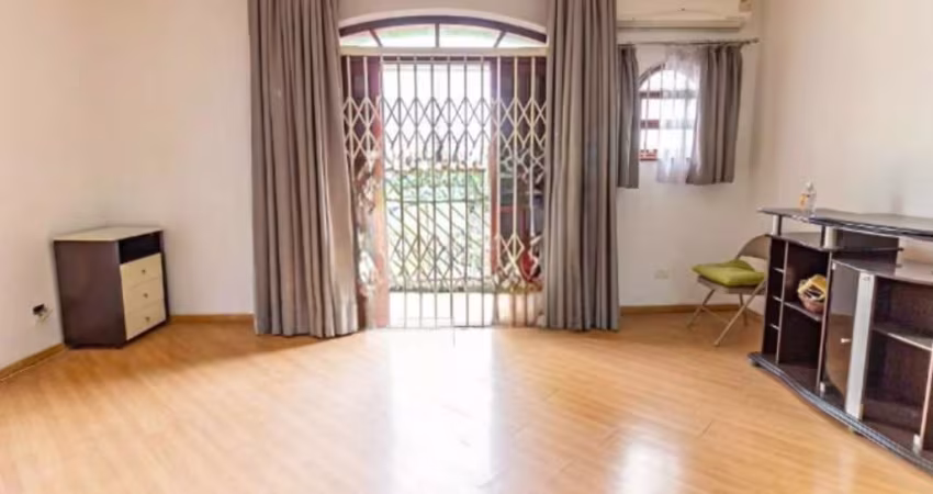 Casa 5 dormitórios ,2 suítes , 2 vagas