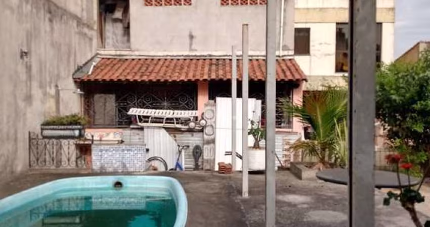 Sobrado em Santo André, 430m², 4 dormitórios.