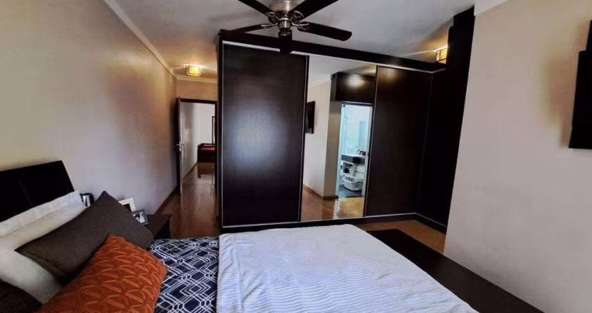 Sobrado na Vila Guimar, 320m², 4 Dormitórios.
