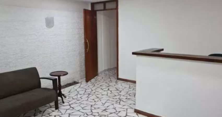 Casa Comercial à venda em Santo Amaro com 165m²