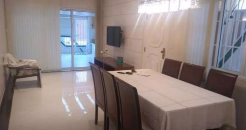 Casa á venda no Jardim Caravelas com 227m² 3 dormitórios 4 banheiros 2 vagas