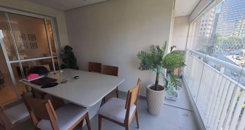 Apartamento em Barueri, 107m² - 02 Suítes.