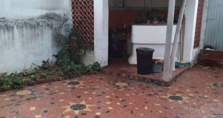 Casa à venda no Jardim São Paulo com 600m² 3 dormitórios 2 banheiros 4 vagas