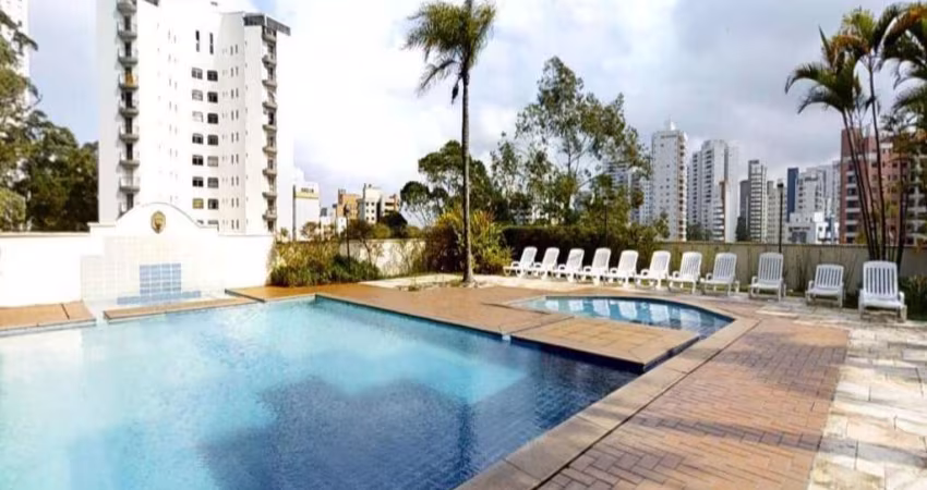 Apartamento no Condomínio Royal Place na Vila Andrade com 212m² 3 dormitórios 2 suítes 3 banheiros  3 vagas