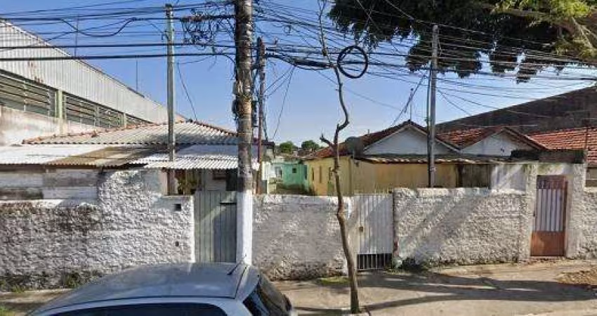 Terreno à venda na Vila Arriete com 700m²