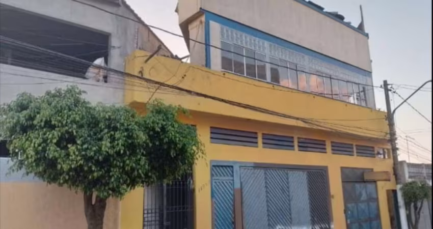 Imóvel Comercial á venda na Vila Carmosina com 389m²
