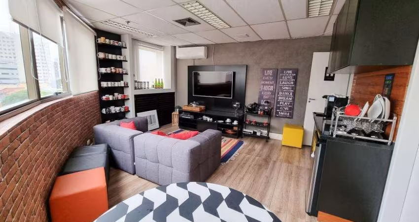 Sala Comercial e 8 banheiros à Venda, 133 m²