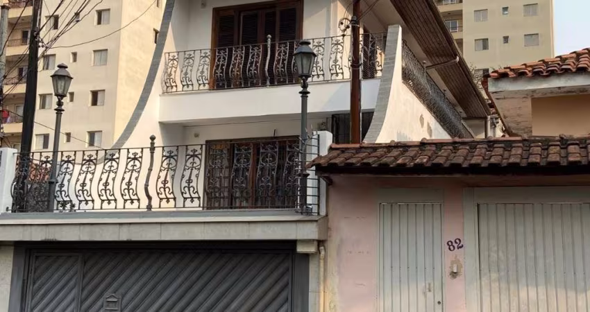 Casa à venda na Vila Universitária, SP