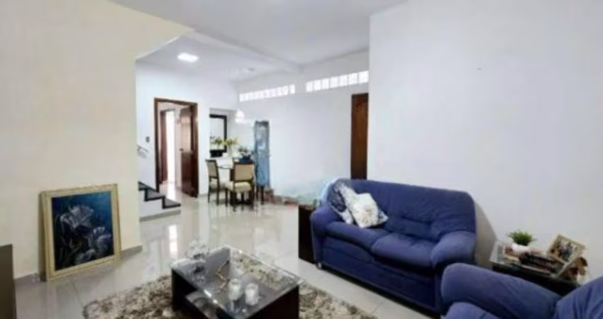 Casa à venda no Jardim Caravelas com 140m² 3 dormitórios 3 banheiros 1 vaga