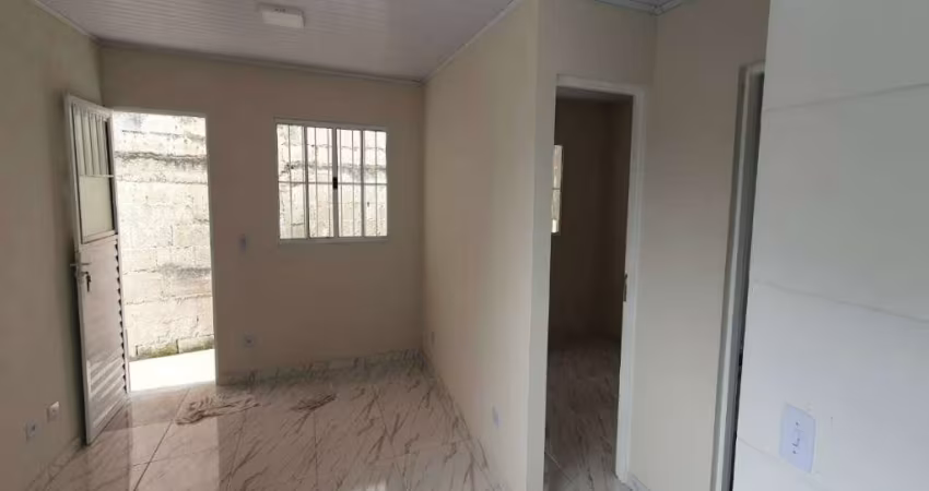 Casa à venda no Jardim Tietê com 210m² 5 dormitórios 3 banheiros 4 vagas