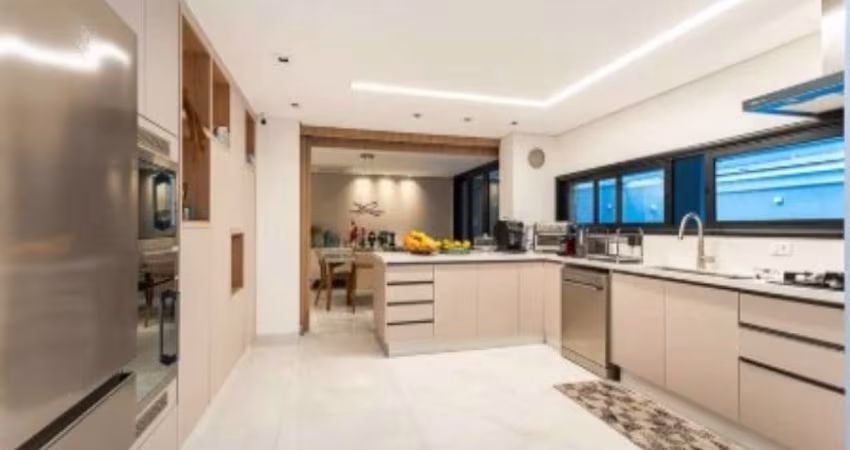 Casa de Condomínio à venda no Alto da Boa Vista 514m²