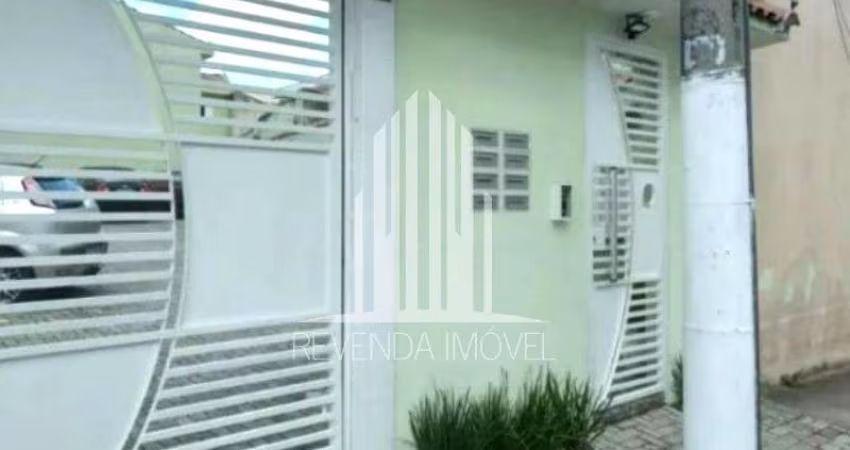 Casa à venda na Vila Granada com 75m²  2 dormitórios 1 suíte 3 banheiros 1 vaga