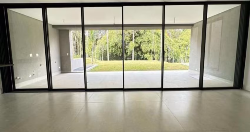 Casa em Condomínio para locação, 4 Suítes em Chácara Santo Antônio (Zona Sul)