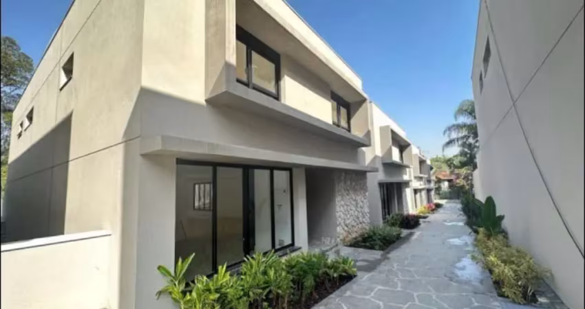 Condomínio de casas de Alto padrão próximo Hípica Santo Amaro