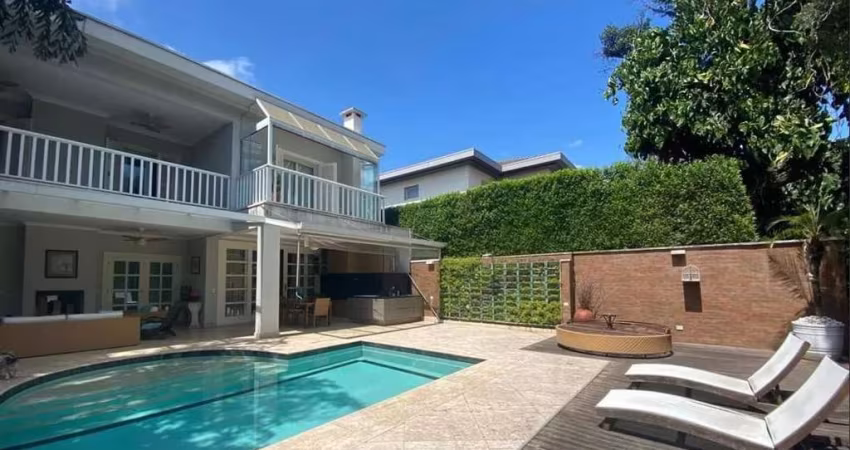 Casa para venda no Morumbi em Condomínio fechado, 649 metros