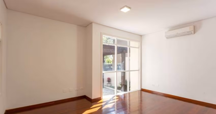 Casa de condomínio a venda, 465m², com 4 Suítes e vagas no Retiro do Morumbi