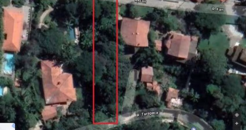 Oportunidade em Terreno de 912m² localizado Em Guarapiranga