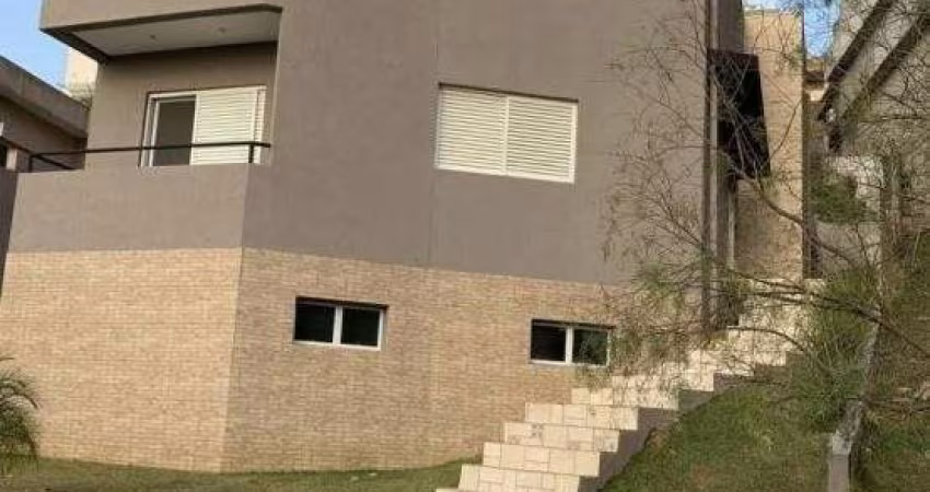 Casa em Alphaville Residencial Valville 1, com 350 metros de área útil e 442m² de área total