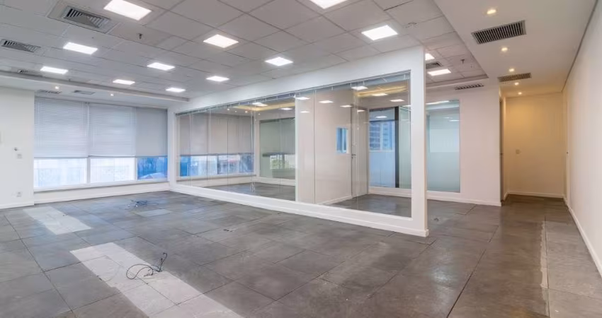 Sala Comercial c/ 296m2 próx a estação Butantã