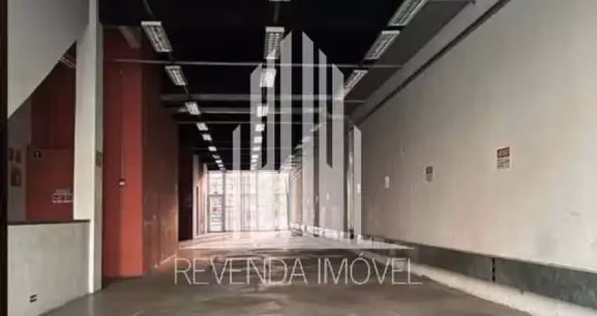 Prédio à venda na Avenida Jabaquara, --, Saúde, São Paulo