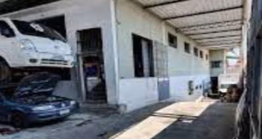 Galpão para venda com  600m²