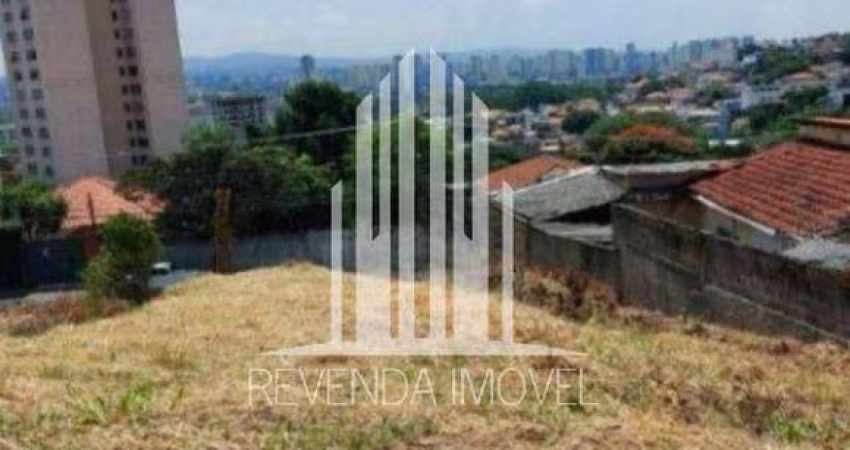 Terreno à venda em São Paulo-SP, bairro Jaguaré, com 570m² de área!