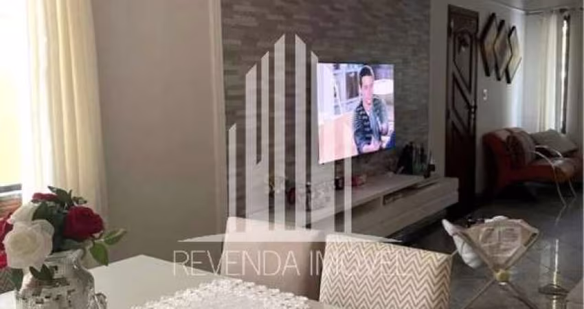 Casa Alto Padrão a venda 290m² sendo 4 dormitórios 3 suítes sendo 5 banheiros no total e 1 vaga VILA IRMÃOS ARNONI