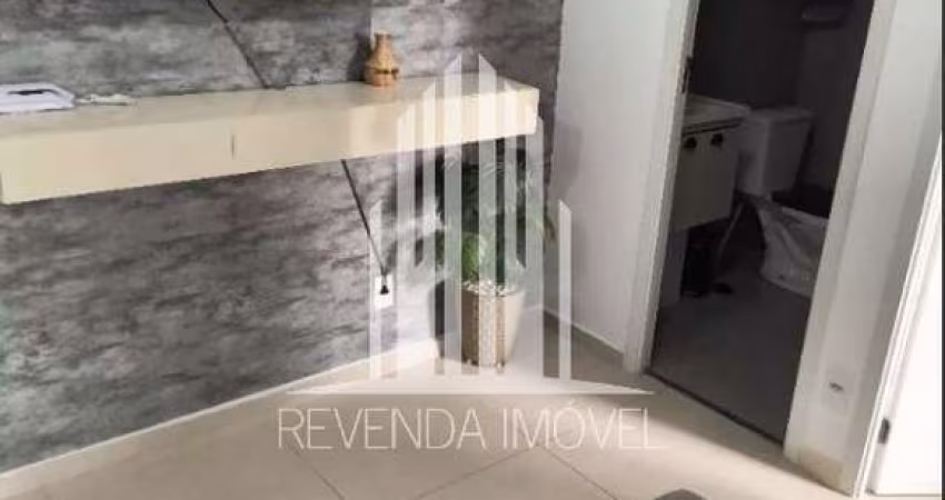 Apartamento de 02 dormitorios á venda -Agua Branca