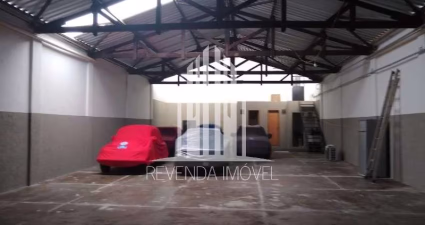 Galpão Comercial à Venda em São Paulo-SP: 2 copas, 4 Banheiros, 400m² na Casa Verde Média