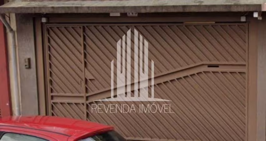 Casa para locação em São Paulo-SP, Vila Moinho Velho: 4 quartos, 3 suítes, 1 sala, 5 banheiros, 4 vagas, 254m². Próximo ao metro Sacomã.